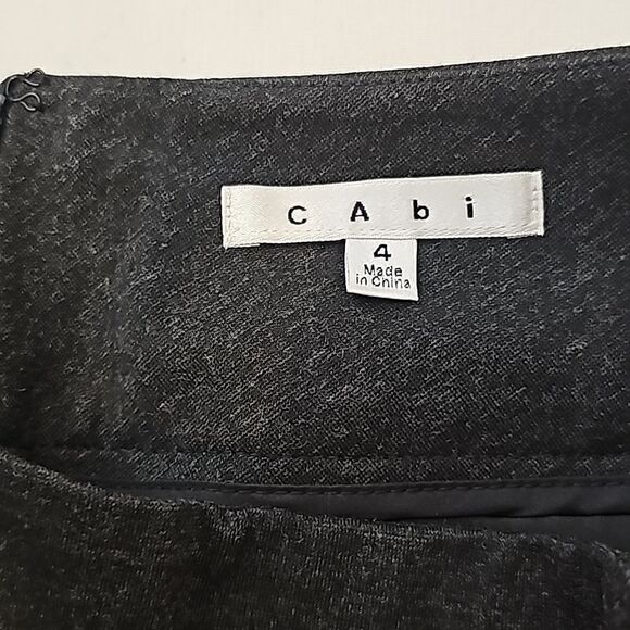 Cabi straight leg pants size 4 - Picture 3 of 11